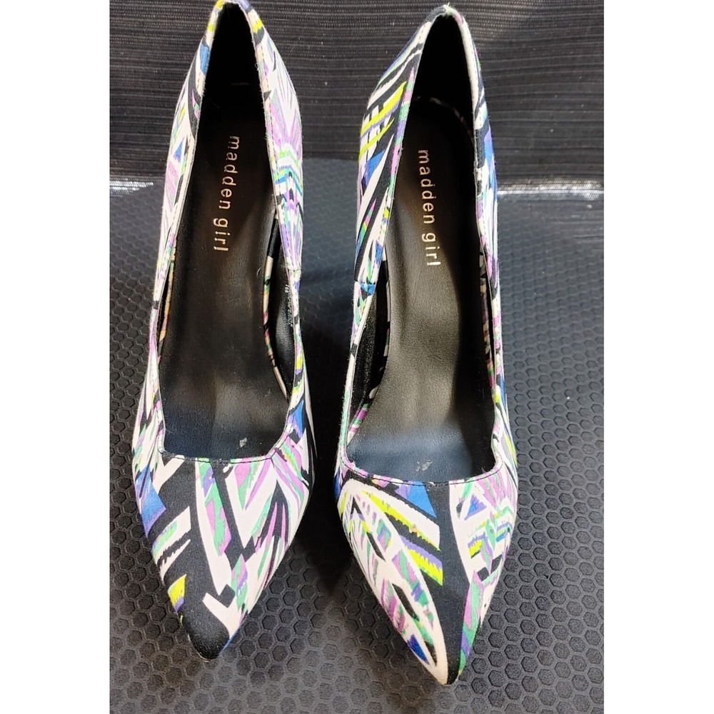 Madden Girl Women's Size 9.5M Purple Black White Green Heel Pump Shoe - Picture 4 of 7